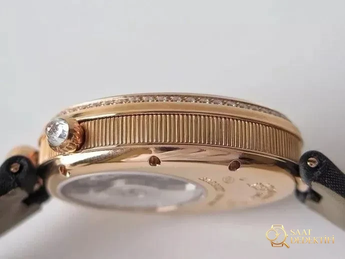 ZF Factory Breguet Reine de Naples kol saatinin işçilik kalitesi iyi mi? - Fosfor ve Super-LumiNova Gece Görünümü
