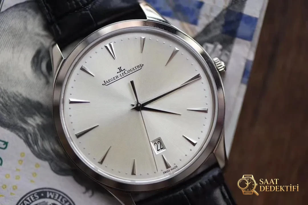 ZF Factory ile FK Factory karşılaştırması: Jaeger-LeCoultre Master Ultra Thin klasik saat, hangisi daha iyi? - Kadran Detayı ve Bezel İşçiliği