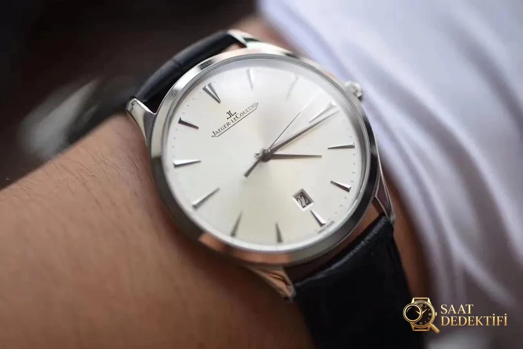 ZF Factory ile FK Factory karşılaştırması: Jaeger-LeCoultre Master Ultra Thin klasik saat, hangisi daha iyi? - Klips Kilidi ve Lazer Damgalar