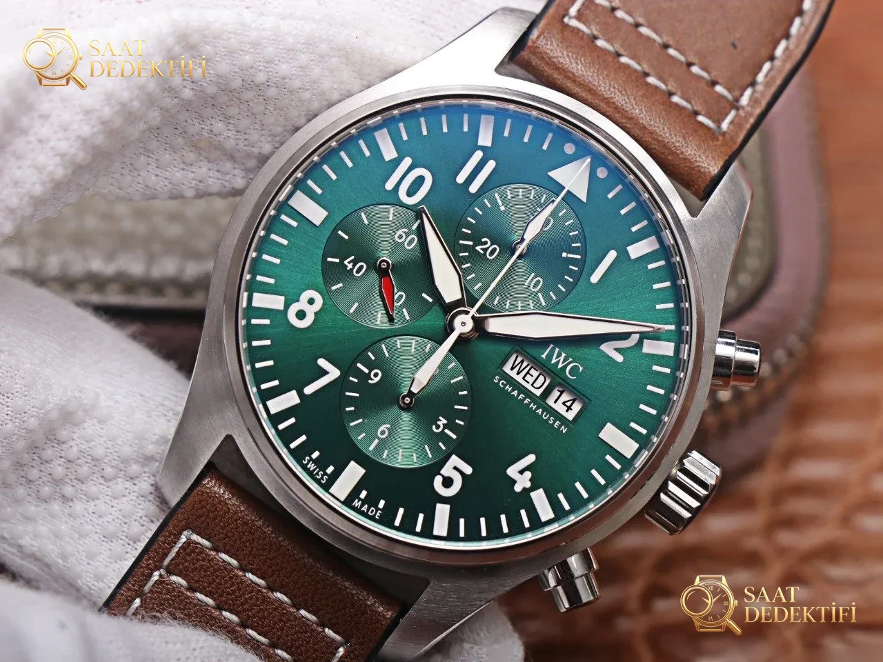 ZF Factory IWC Pilot kronograf IWC377726 serisi yeşil kadranlı replika saatin işçiliği nasıl? - Bilezik, Toka ve Klips Mekanizması