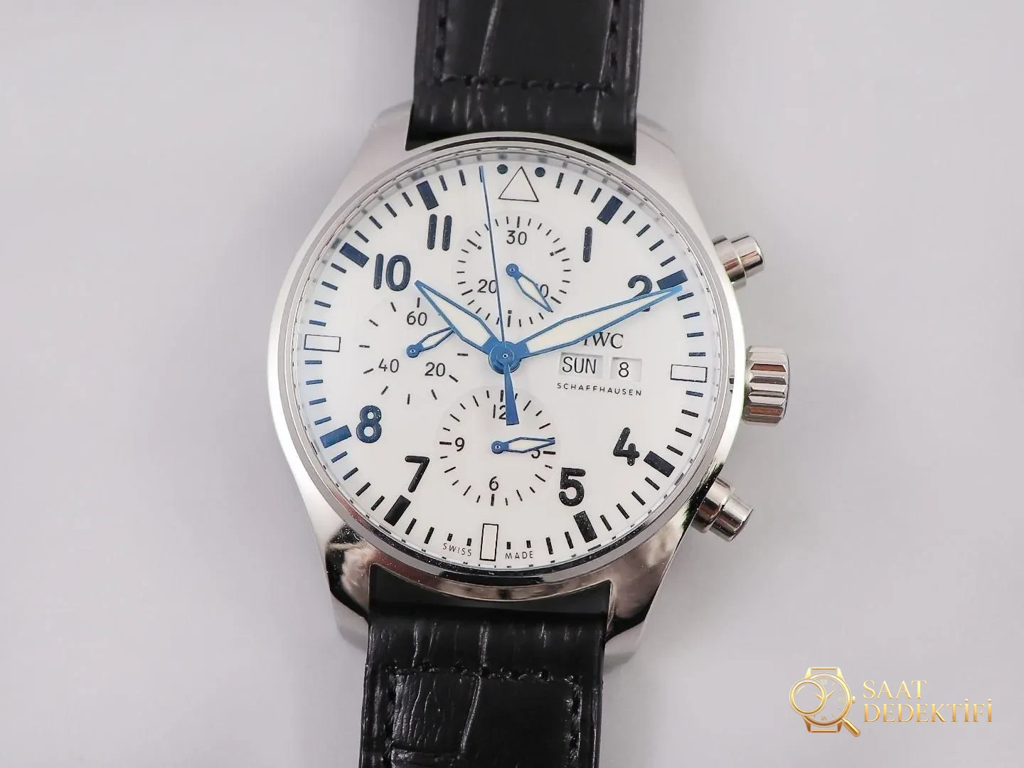 IWC Pilot ZF Factory İncelemesi - Ön Görünüm ve Kasa Tasarımı