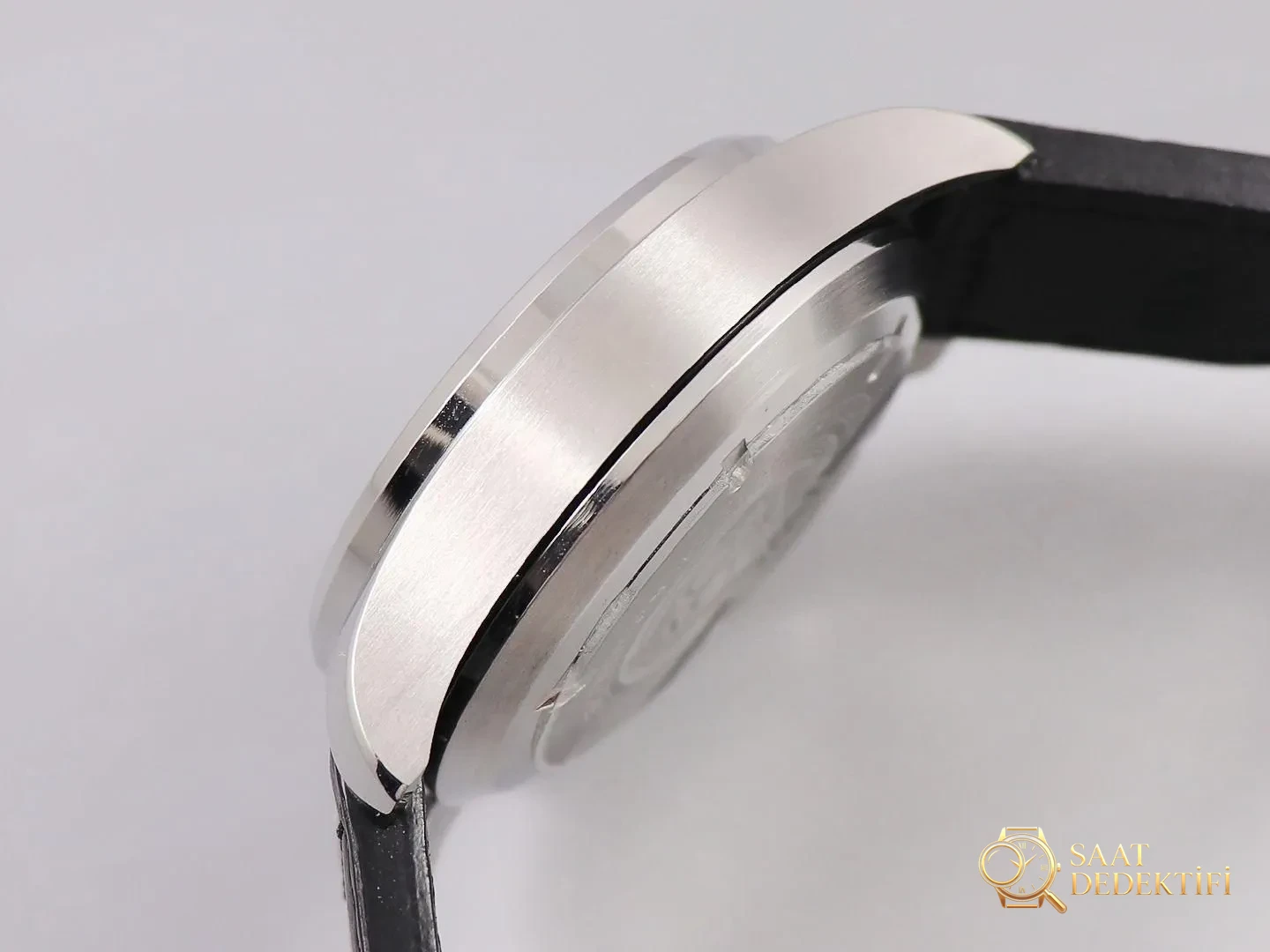ZF Factory IWC Pilot Spitfire 150. Yıl beyaz kadranlı IWC377725 işçilik nasıl? - Klips Kilidi ve Lazer Damgalar