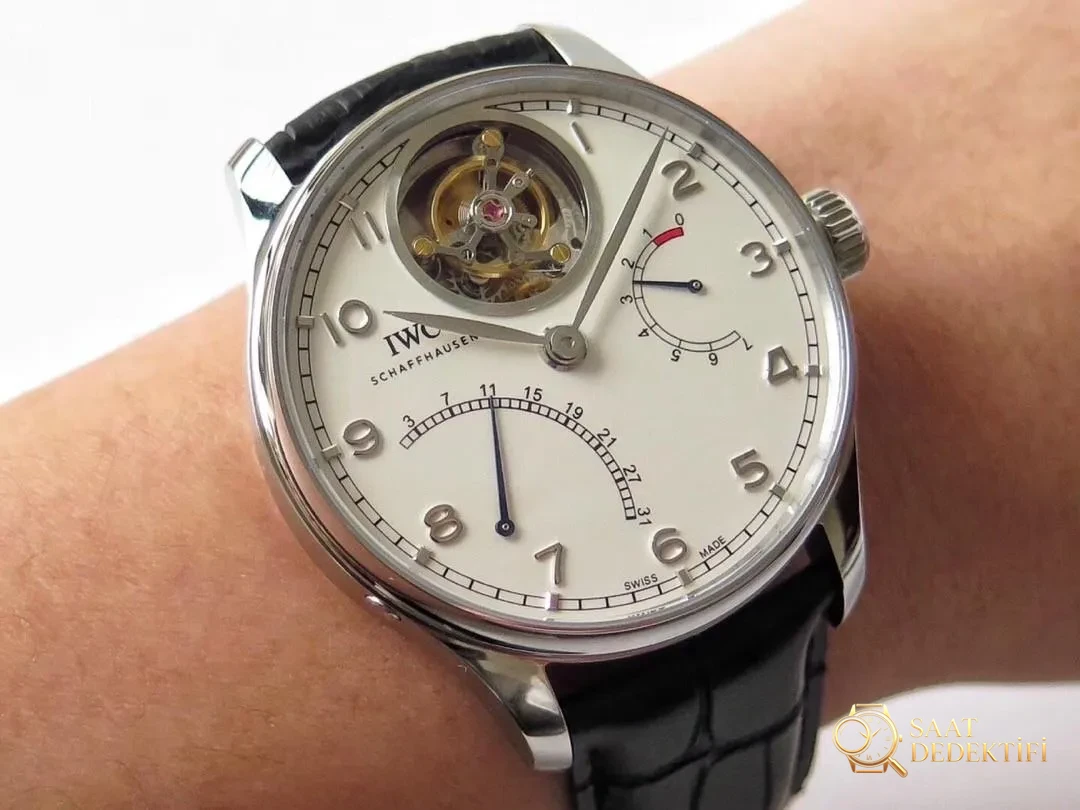 ZF Factory IWC Portugieser 12 Pozisyon Tourbillon Flyback Takvim Gerçek Güç Rezervi Göstergesi 44 mm Replika Saat İncelemesi - Kadran Detayı ve Bezel İşçiliği