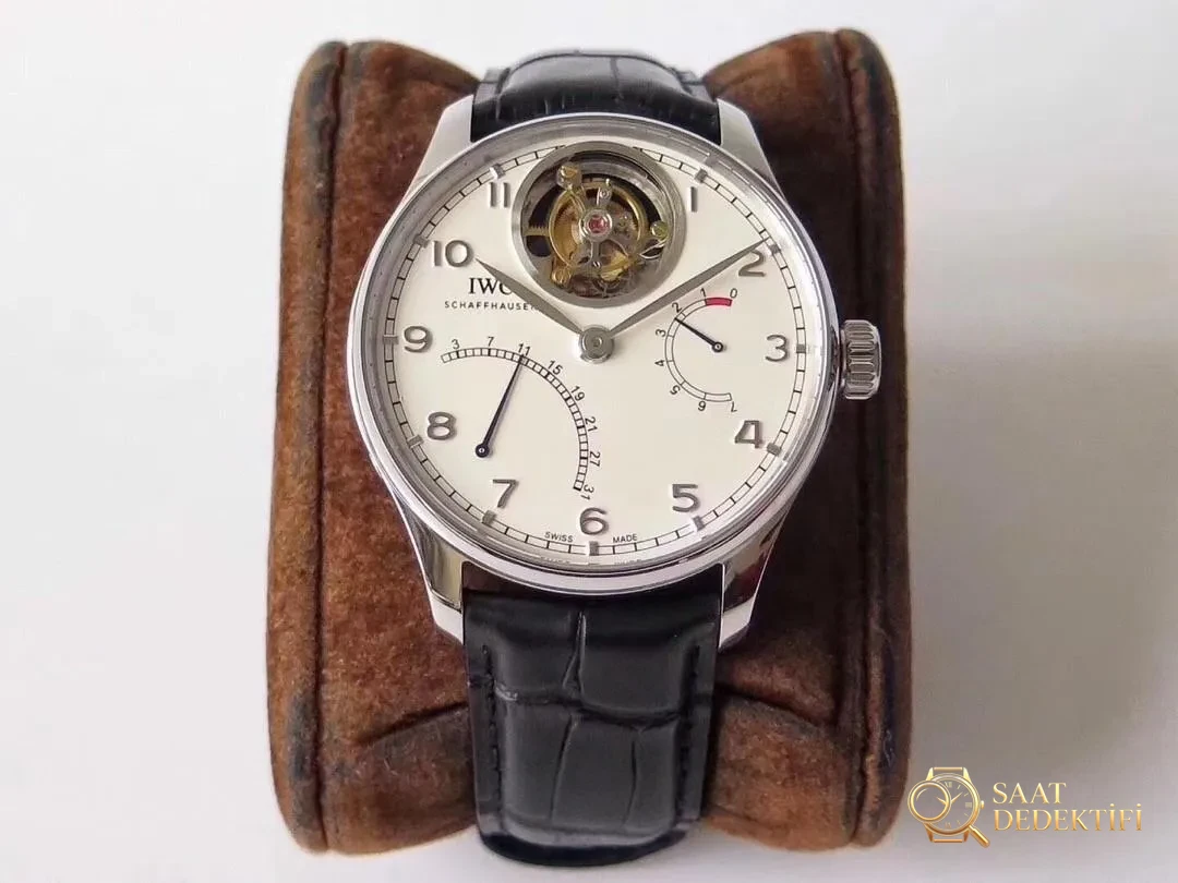ZF Factory IWC Portugieser 12 Pozisyon Tourbillon Flyback Takvim Gerçek Güç Rezervi Göstergesi 44 mm Replika Saat İncelemesi - Mekanizma Zemberek ve Balans Detayı
