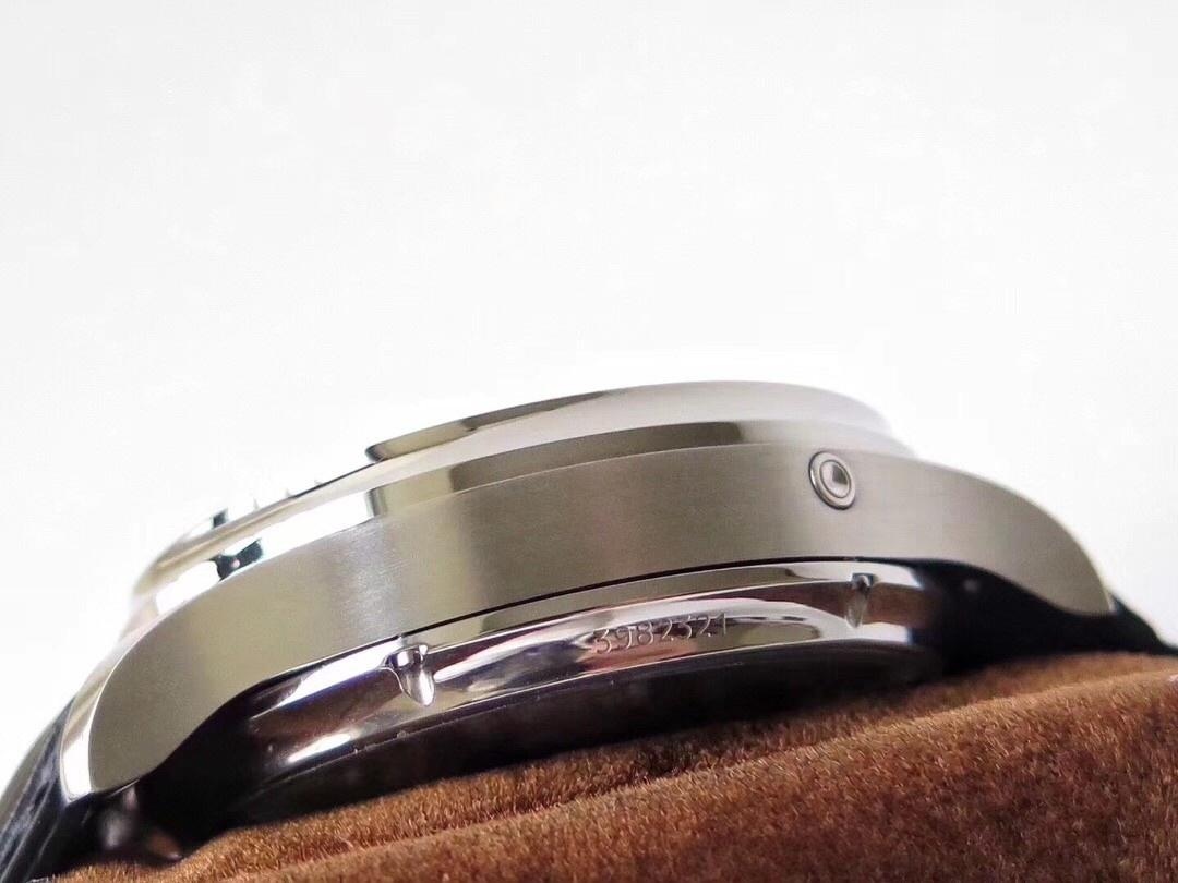 ZF Factory IWC Portugieser 12 Pozisyon Tourbillon Flyback Takvim Gerçek Güç Rezervi Göstergesi 44 mm Replika Saat İncelemesi — 32. fotoğraf
