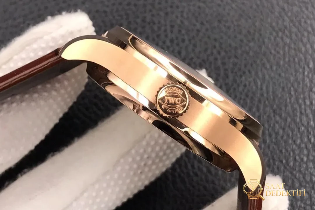 ZF Factory IWC Portugieser 7 Gün V5 Rose Gold işçiliği ilk bakışta belli olur mu? - Bilezik, Toka ve Klips Mekanizması