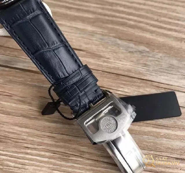 ZF Factory IWC Portugieser 7 Günlük [V5 Versiyonu] Kol Saati - Arka Kapak ve Mekanizma Detayı