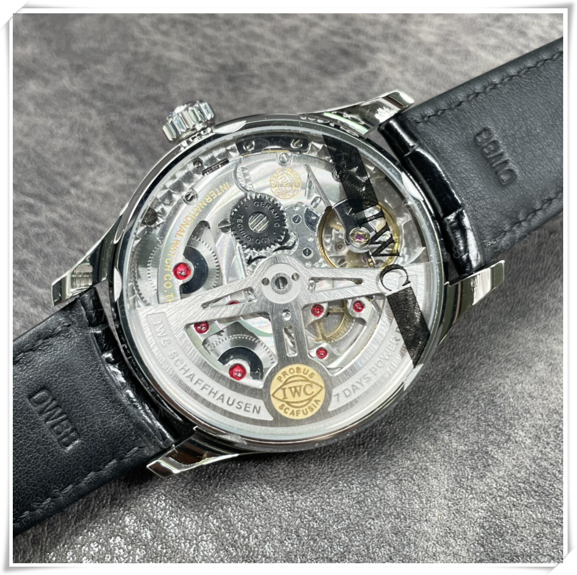 ZF Factory IWC Portugieser 7 Günlük V5 versiyonunun replika kalitesi nasıl? Bir bakışta sahte belli olur mu? — 2. fotoğraf