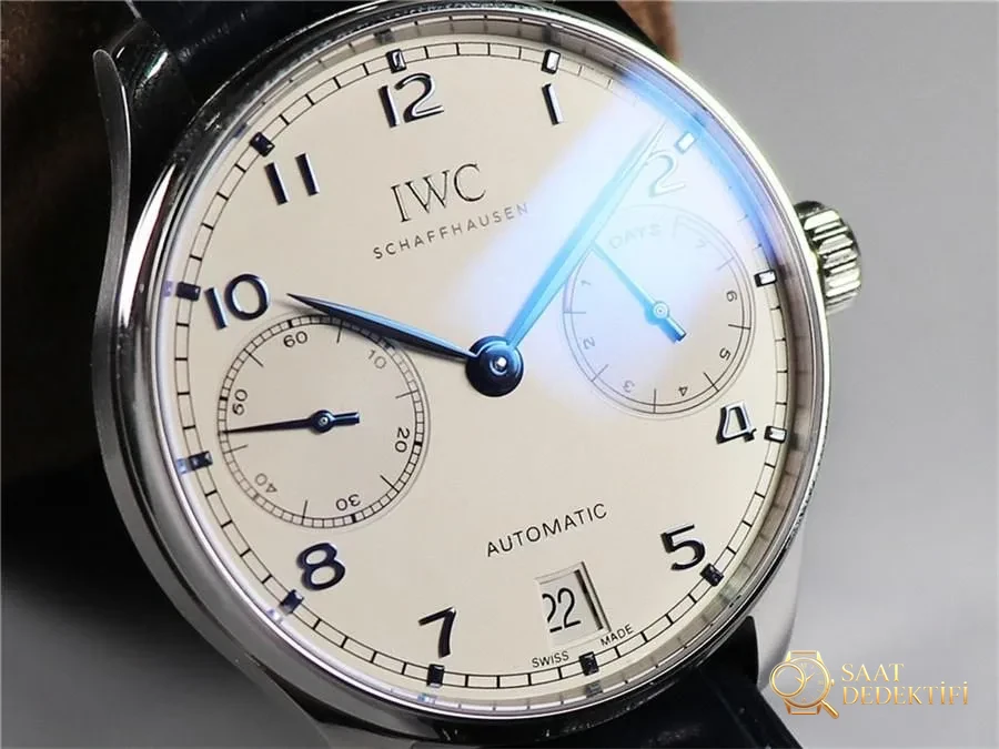 ZF Factory IWC Portugieser 7 V5 kalitesi iyi mi? Bir bakışta sahte belli olur mu? - Kasa Profili ve Kurma Kolu İncelemesi