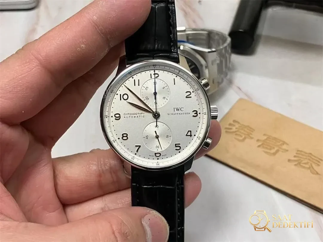IWC Portugieser ZF Factory İncelemesi - Ön Görünüm ve Kasa Tasarımı