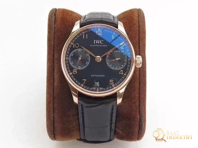 ZF Factory IWC Portugieser Seri 7 mavi akrep-yelkovanlı replika saati hangi seviyede? Orijinaliyle karıştırılabilir mi? - Kasa Profili ve Kurma Kolu İncelemesi