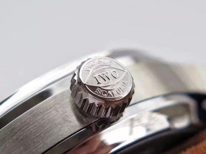 ZF Factory IWC Portugieser Seri 7 mavi akrep-yelkovanlı replika saati hangi seviyede? Orijinaliyle karıştırılabilir mi? — 15. fotoğraf