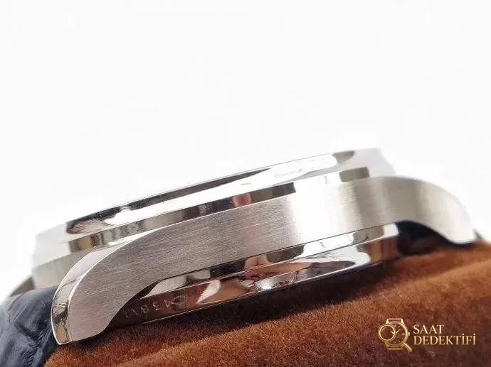 ZF Factory IWC Portugieser Seri 7 mavi akrep-yelkovanlı replika saati hangi seviyede? Orijinaliyle karıştırılabilir mi? - Toka İçi Mikro Ayar Mekanizması