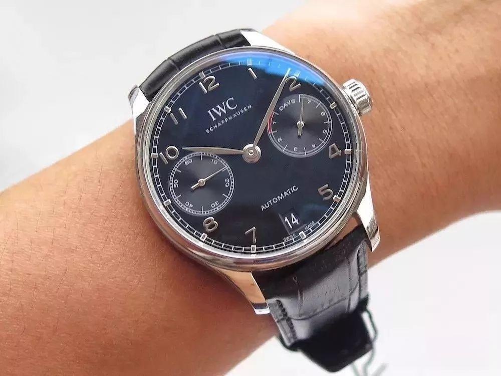 ZF Factory IWC Portugieser Seri 7 mavi akrep-yelkovanlı replika saati hangi seviyede? Orijinaliyle karıştırılabilir mi? — 21. fotoğraf