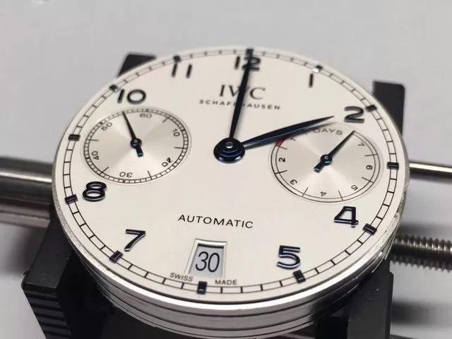 ZF Factory IWC Portugieser Seri 7 mavi akrep-yelkovanlı replika saati hangi seviyede? Orijinaliyle karıştırılabilir mi? — 23. fotoğraf
