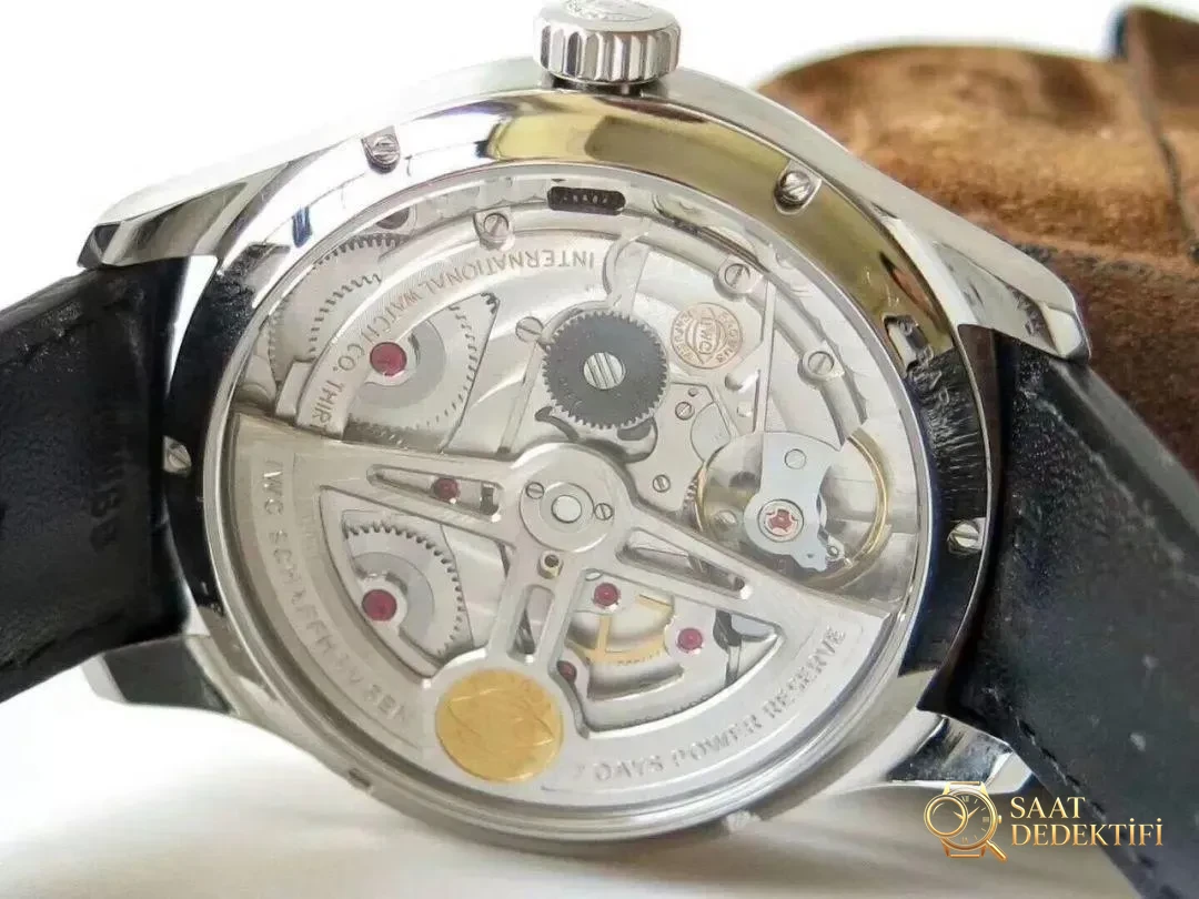 ZF Factory IWC Portugieser Yıllık Takvim Kol Saati İnceleme ve Değerlendirmesi - Bilekte Duruş ve Kasa Orantısı