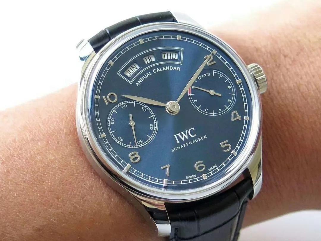 ZF Factory IWC Portugieser Yıllık Takvim Kol Saati İnceleme ve Değerlendirmesi — 10. fotoğraf