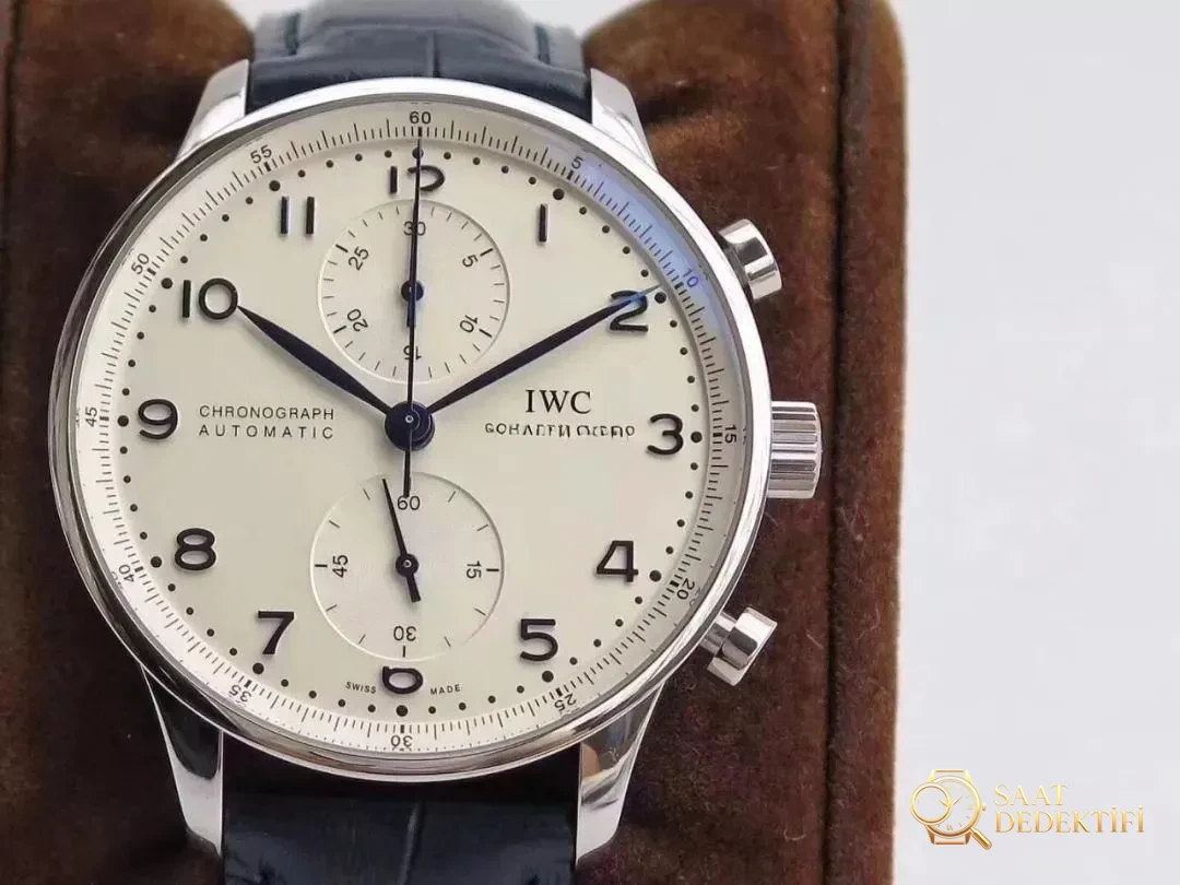 ZF Factory IWC Süper Portugieser Kronograf v2 Ultimate Versiyon Saatin Detaylı İncelemesi - Kadran Detayı ve Bezel İşçiliği