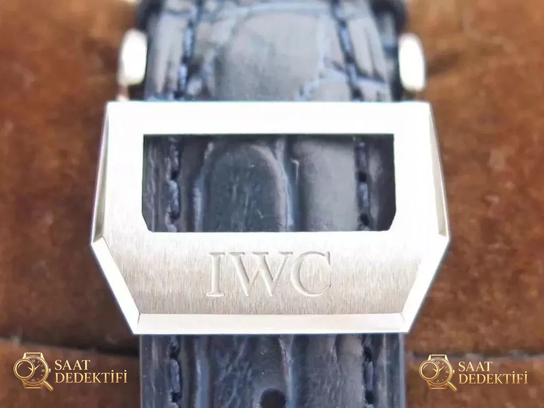 ZF Factory IWC Süper Portugieser Kronograf v2 Ultimate Versiyon Saatin Detaylı İncelemesi - Fosfor ve Super-LumiNova Gece Görünümü