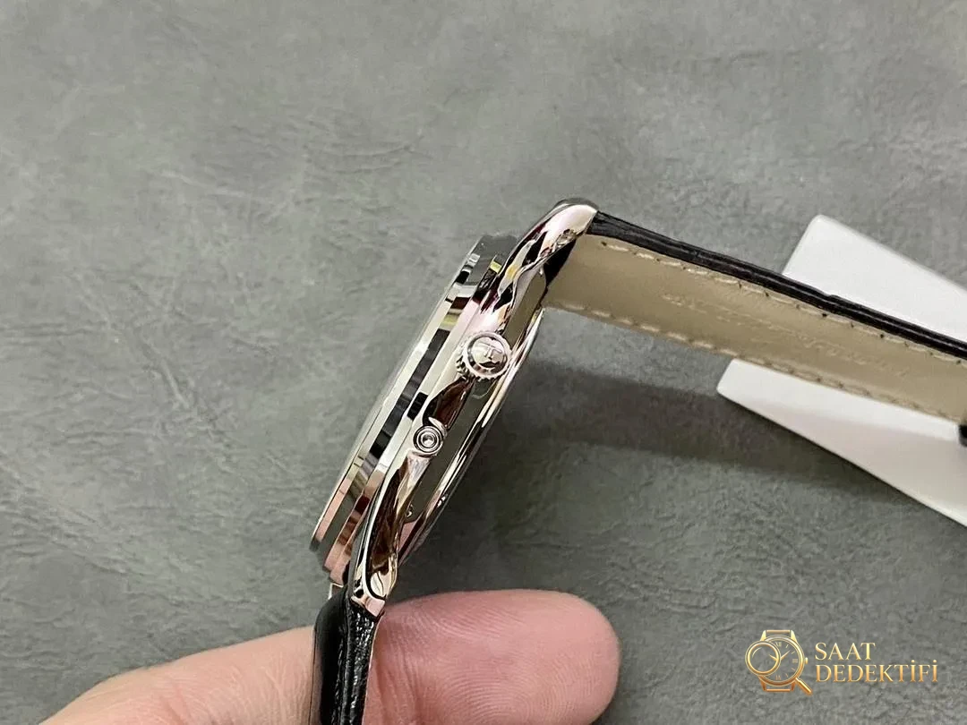 ZF Factory Jaeger-LeCoultre Ay Evreli Master V2, 925 entegre mekanizmaya yükseldi; GF