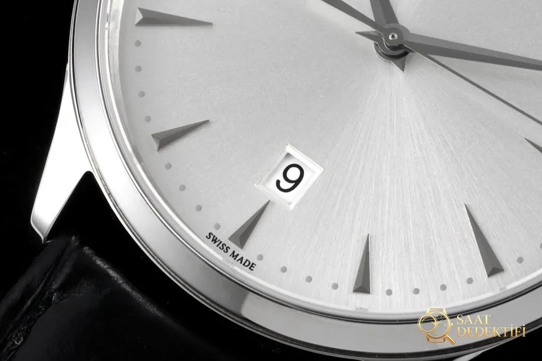 ZF Factory Jaeger-LeCoultre Master Ultra Thin serisi takvimli saatin V2 versiyonunda neler geliştirildi? - Fosfor ve Super-LumiNova Gece Görünümü
