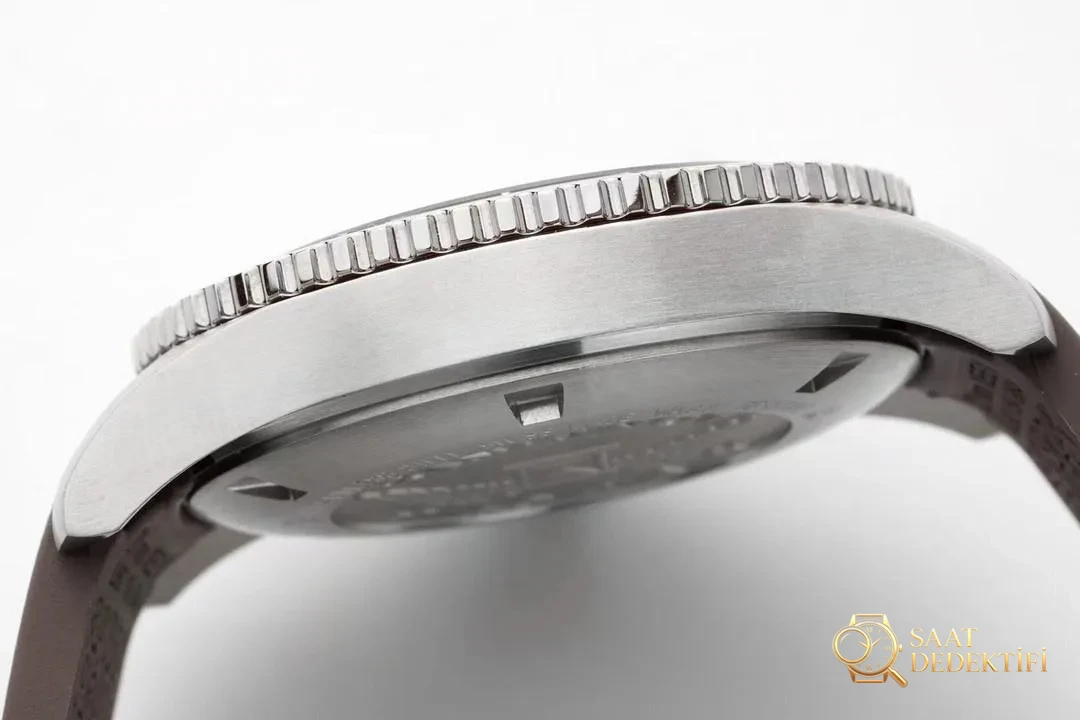ZF Factory Longines Conquest yeni gri kadran kaliteli mi? - Fosfor ve Super-LumiNova Gece Görünümü