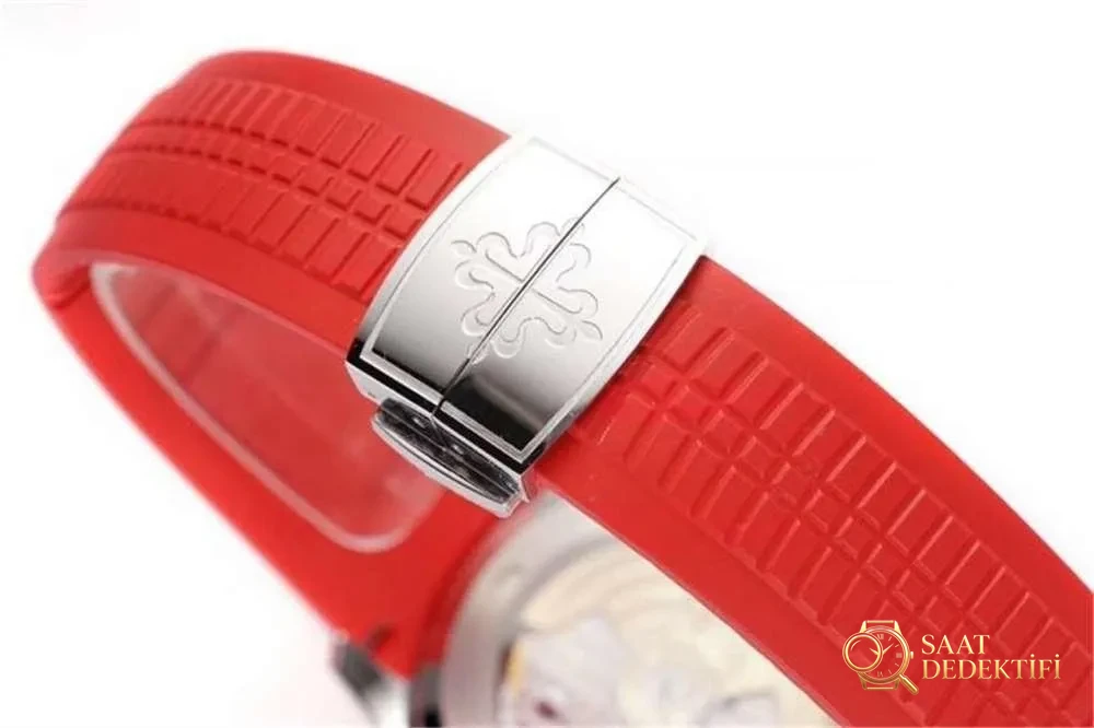 ZF Factory Patek Philippe Aquanaut V3 yelken açıyor, güçlü bir çıkış yapıyor! - Mekanizma Zemberek ve Balans Detayı