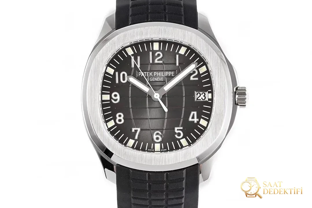 ZF Factory Patek Philippe El Bombası V3 ilk bakışta sahte olduğu belli mi? - Arka Kapak ve Mekanizma Detayı