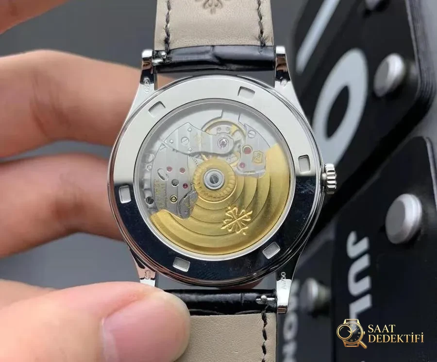 Наручные часы ZF Factory Patek Philippe Classic Series 5296 V3 Version — макроциферблат и качество изготовления индексов