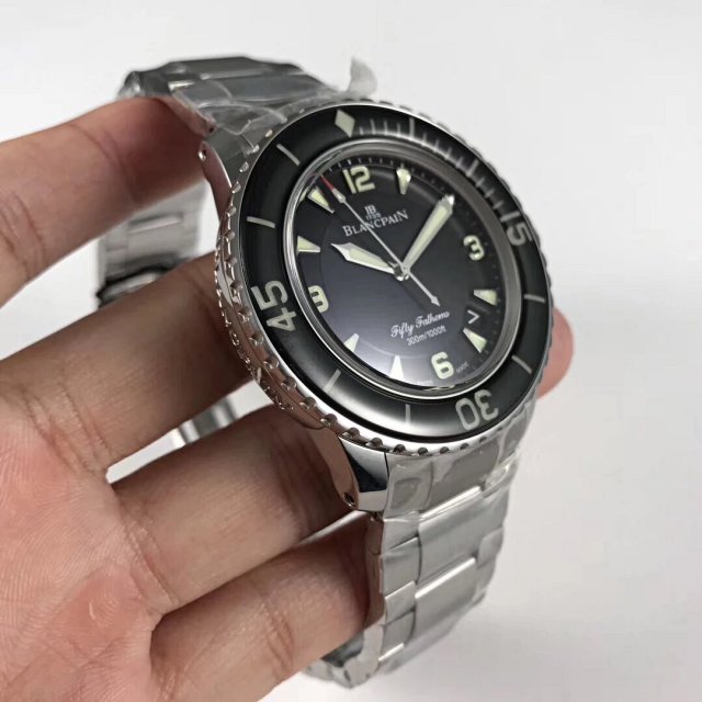 Replika Blancpain Fifty Fathoms Safir Cam Bezel