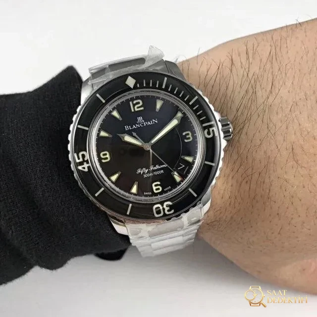 Blancpain Fifty Fathoms Paslanmaz Çelik Saat Kol Üstü Çekim