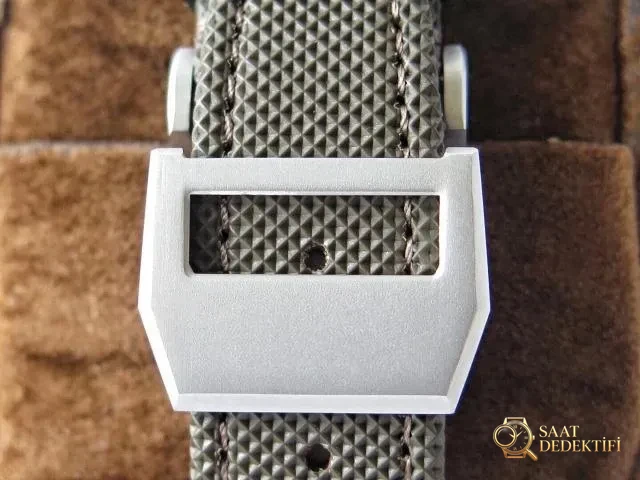 ZF Factory Replika IWC Top Gun Miramar IW389001 ve IW389002 Seramik Saatler Yayınlandı - Mekanizma Çark Dizilimi ve Taş Yatakları