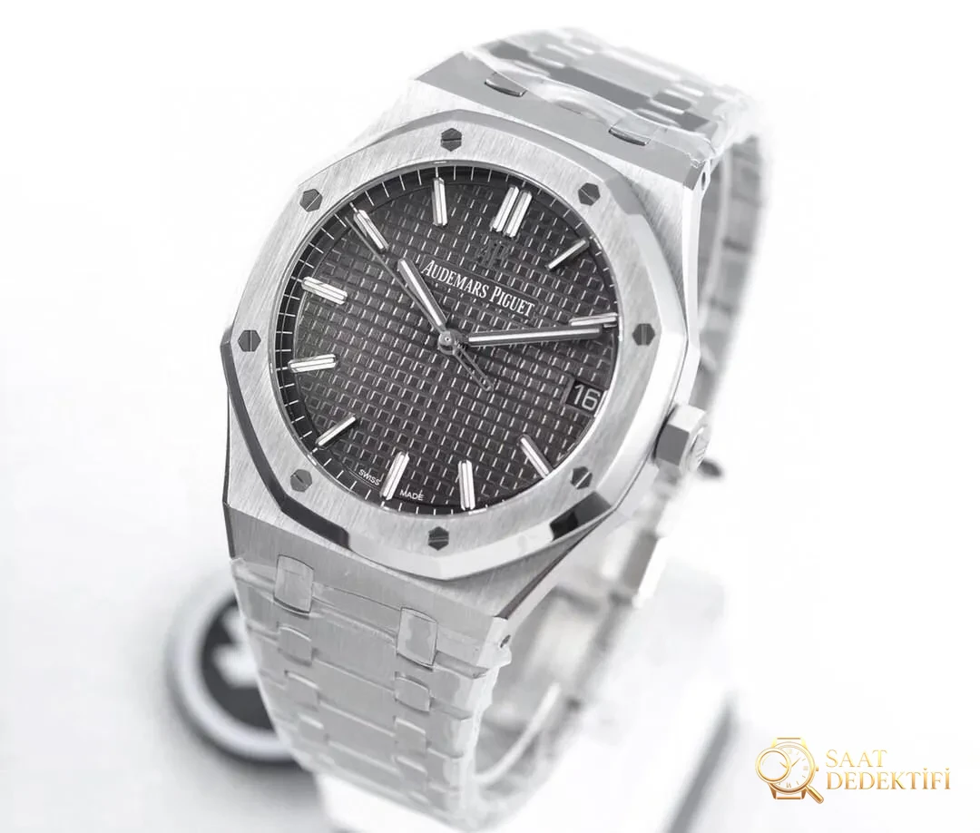Официальный сайт ZF Factory: Как новые точные копии часов Audemars Piguet Royal Oak 15500? В чем разница по сравнению с AP 15400? - Гравировка на задней обложке и серийный номер
