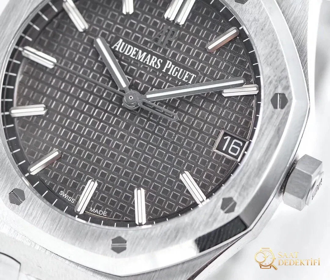 Официальный сайт ZF Factory: Как новые точные копии часов Audemars Piguet Royal Oak 15500? В чем разница по сравнению с AP 15400? - Шкала тахиметра и резкость печати