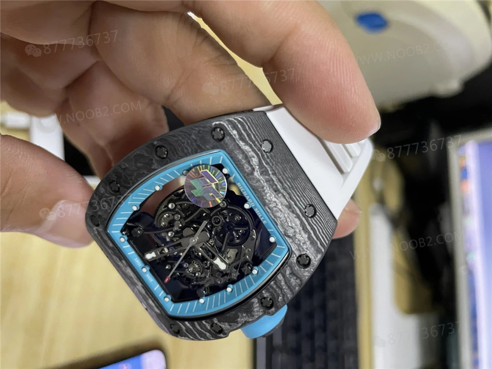 ZF Factory Richard Mille RM055 NTPT Karbon Fiber Tiffany Blue - Abu Dhabi Yas Marina Pisti Sınırlı Üretim Replika Saat — 4. fotoğraf