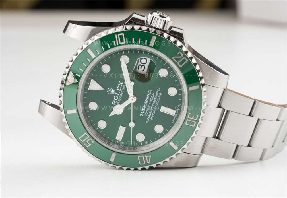 ZF Factory Rolex siyah-yeşil Submariner çok yakında piyasaya çıkıyor - özel ön inceleme — 1. fotoğraf