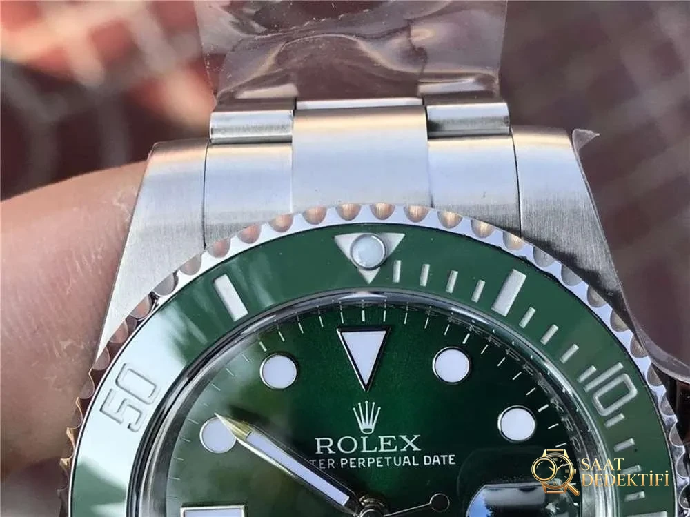 ZF Factory Rolex siyah-yeşil Submariner çok yakında piyasaya çıkıyor - özel ön inceleme - Kasa Profili ve Kurma Kolu İncelemesi
