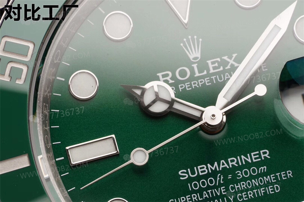 ZF Factory Rolex Yeşil Su Hayaletinin orijinal ve piyasadaki versiyonlarla karşılaştırması — 12. fotoğraf
