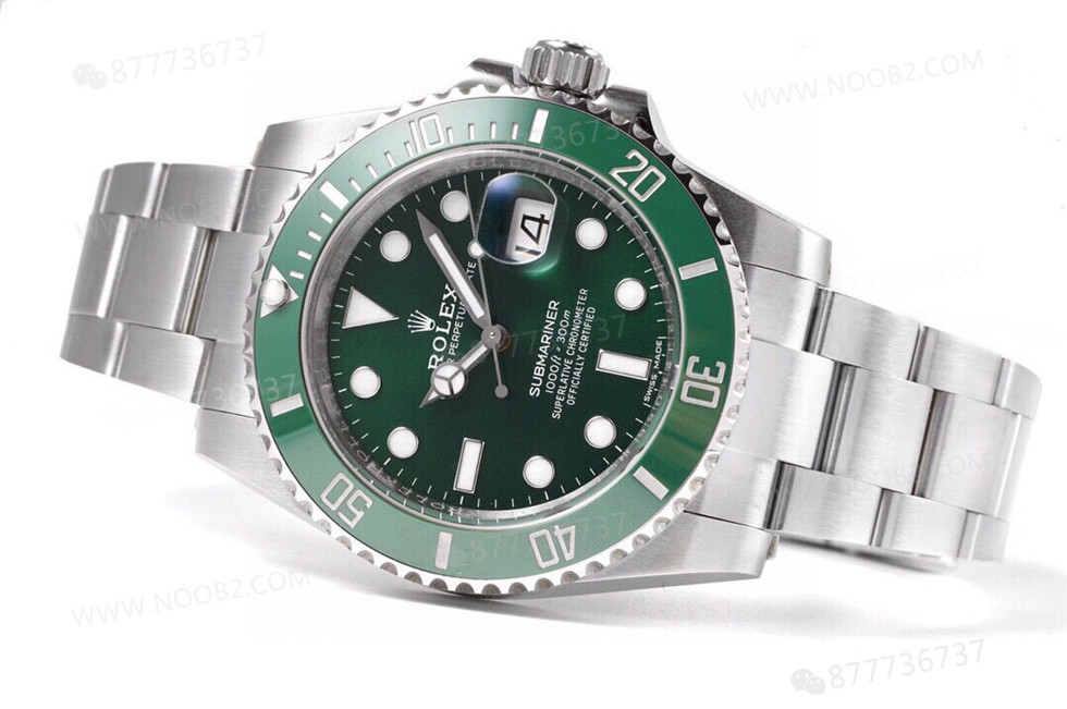 ZF Factory Rolex Yeşil Su Hayaletinin orijinal ve piyasadaki versiyonlarla karşılaştırması — 25. fotoğraf
