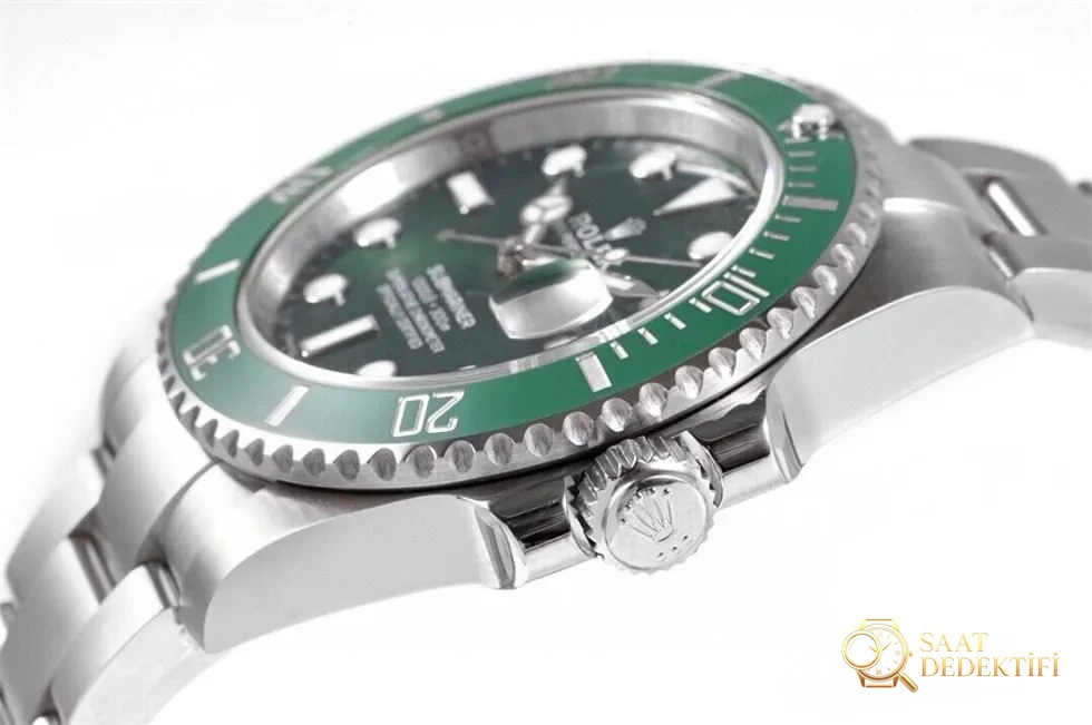 ZF Factory Rolex Yeşil Su Hayaletinin orijinal ve piyasadaki versiyonlarla karşılaştırması - Dalgıç Kilit Uzatması ve Toka Güvenliği
