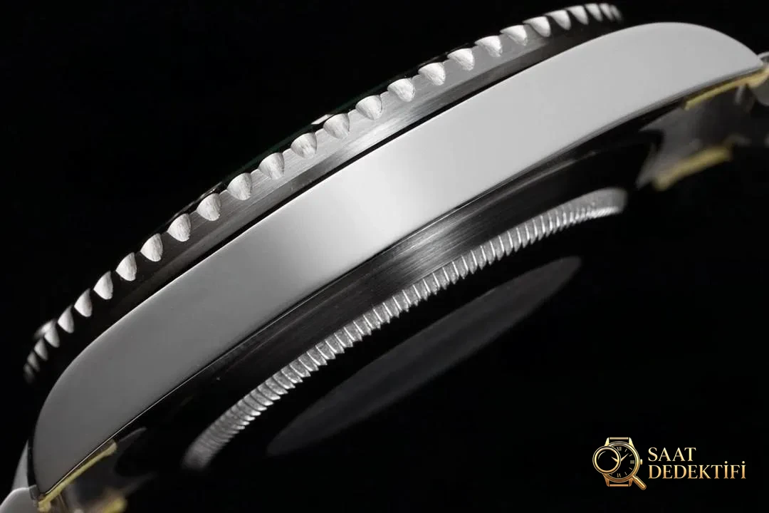 ZF Factory Rolex Yeşil/Siyah Su Hayaleti tavsiye edilir mi? - Fosfor ve Super-LumiNova Gece Görünümü