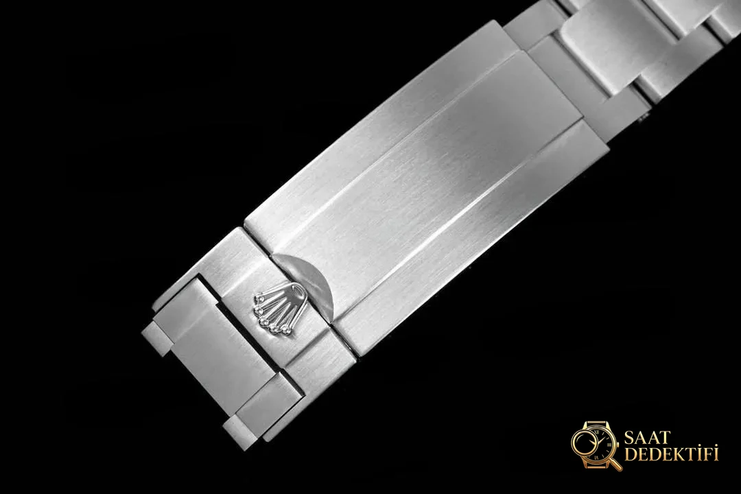 ZF Factory Rolex Yeşil/Siyah Su Hayaleti tavsiye edilir mi? - Mekanizma Zemberek ve Balans Detayı