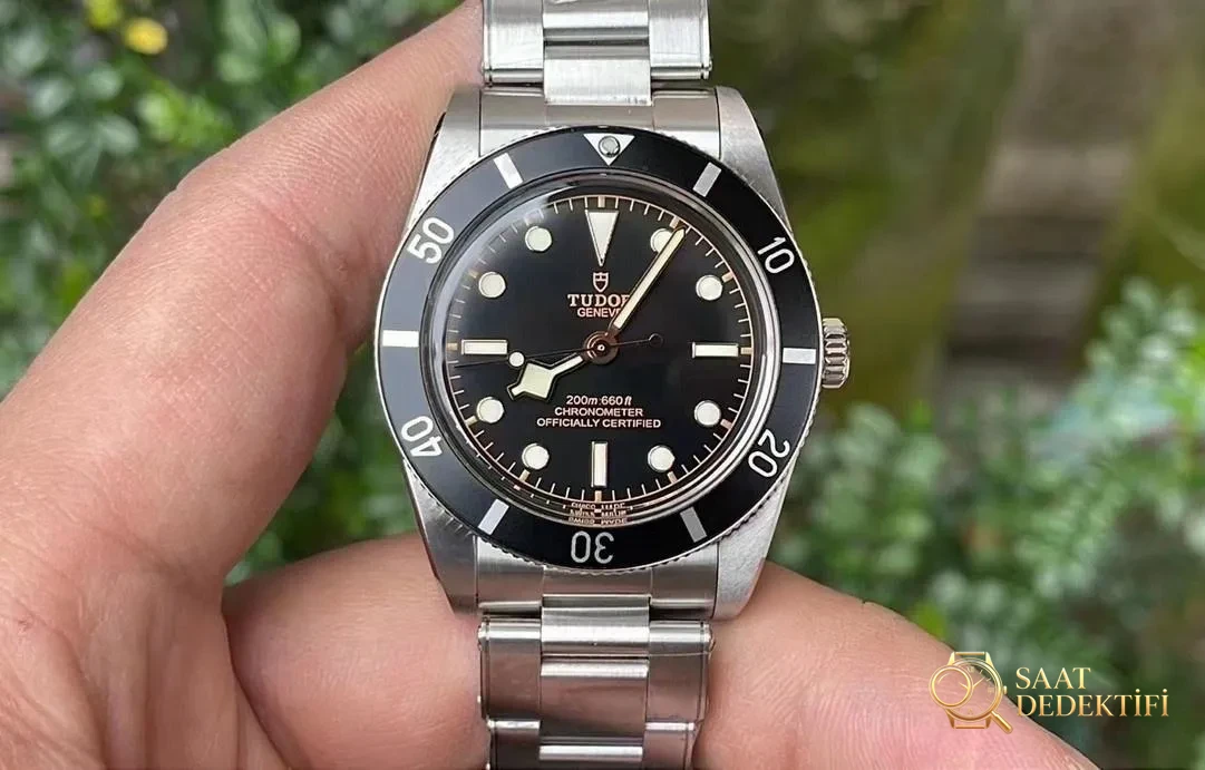 Tudor Black Bay 54 79000 ZF Factory İncelemesi - Ön Görünüm ve Kasa Tasarımı