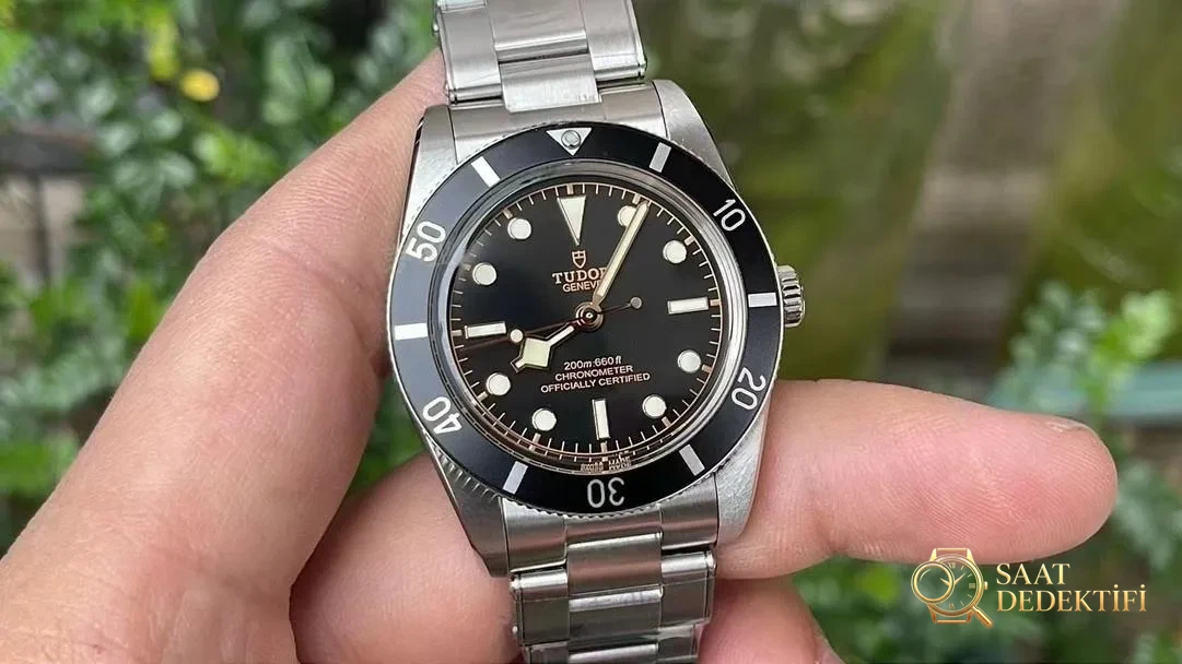ZF Factory Tudor Black Bay 54 37 mm TUDOR 79000 işçiliği iyi mi? - Kadran Detayı ve Bezel İşçiliği