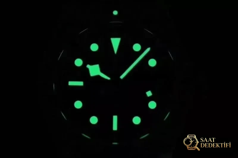 ZF Factory Tudor Black Bay 79730 Small Steel Shield 41 mm replika saat gerçekten nasıl? Orijinalle karşılaştırmalı incelemeye bakalım - Koleksiyon ve Vitrin Görünümü