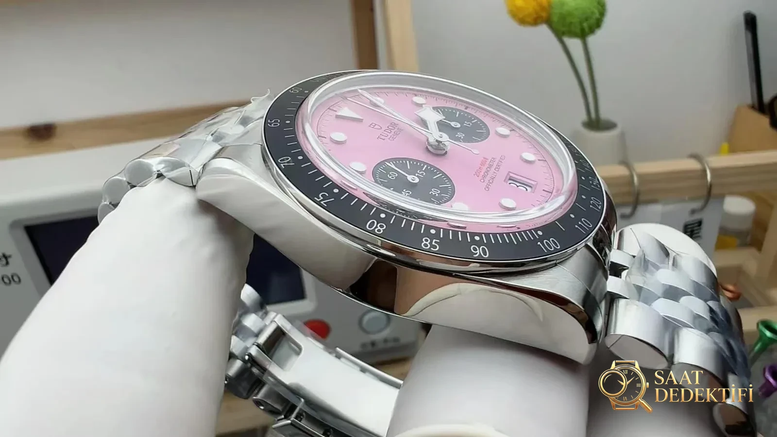 ZF Factory Tudor Black Bay Chrono, Jay Chou ile aynı pembe kadranlı model: işçiliği nasıl? - Kasa Profili ve Kurma Kolu İncelemesi