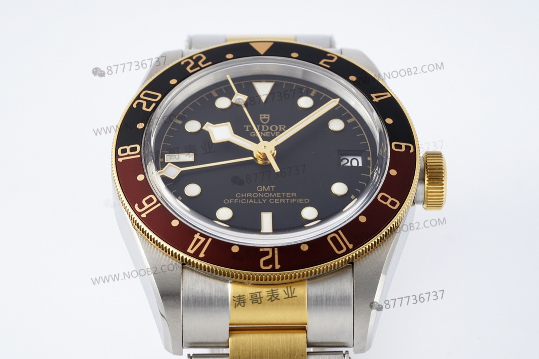 ZF Factory Tudor Black Bay GMT sasparilla bezelli M79833 ilk bakışta replika olduğu anlaşılır mı? — 3. fotoğraf