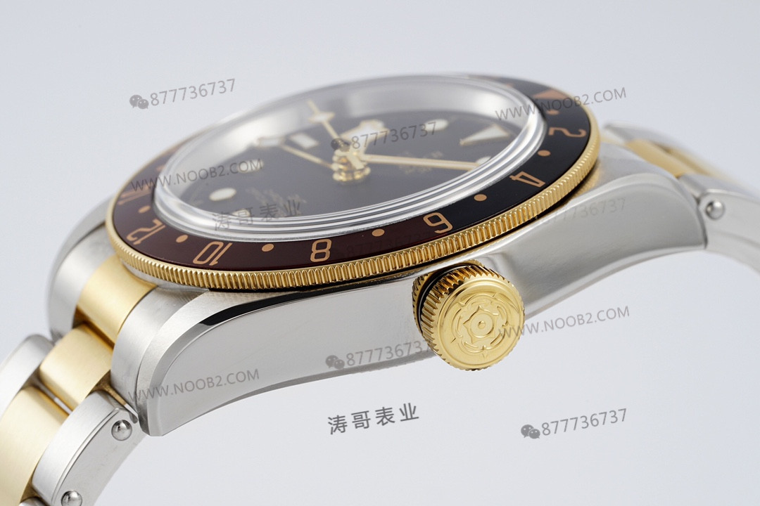 ZF Factory Tudor Black Bay GMT sasparilla bezelli M79833 ilk bakışta replika olduğu anlaşılır mı? — 5. fotoğraf