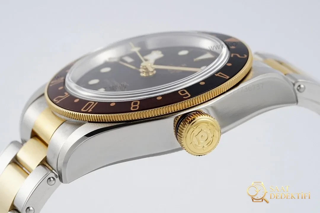 ZF Factory Tudor Black Bay GMT sasparilla bezelli M79833 ilk bakışta replika olduğu anlaşılır mı? - Bilezik, Toka ve Klips Mekanizması