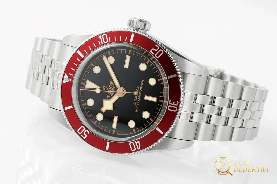 ZF Factory Tudor Black Bay M7941A küçükırmızı kalkan işçilik iyi mi? - Makro Kadran ve İndeks İşçiliği